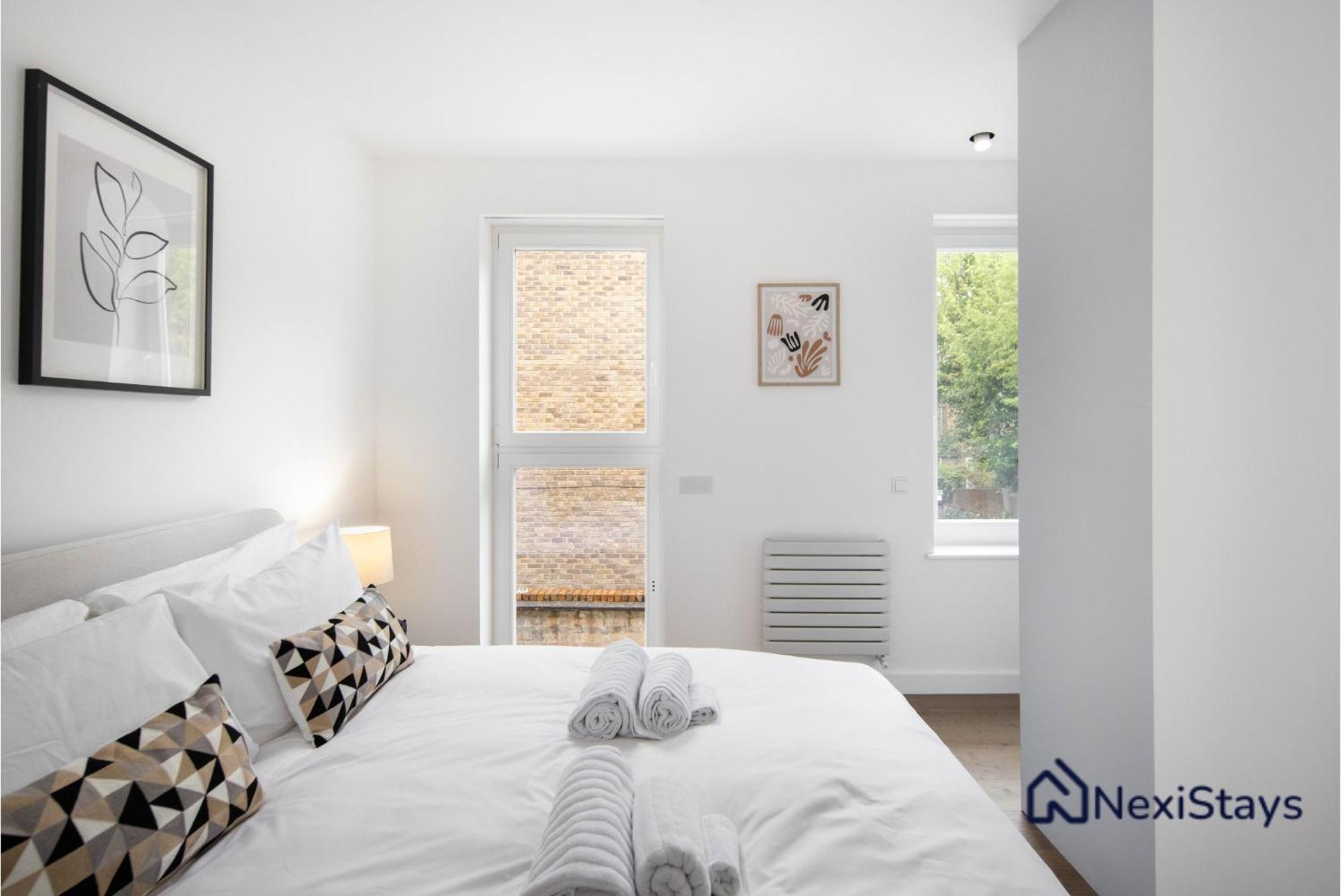 Apartamento 1 Min Walk To Euston Station, Modern Townhouse Londres Exterior foto