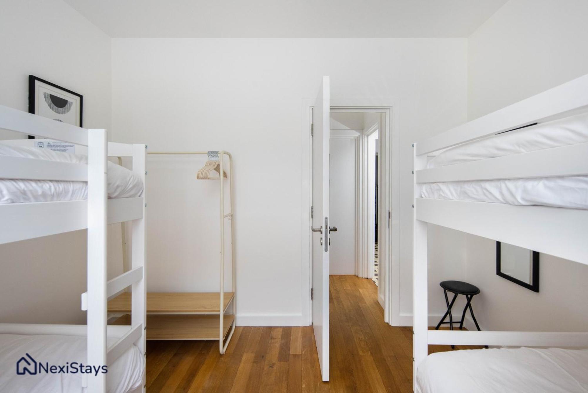 Apartamento 1 Min Walk To Euston Station, Modern Townhouse Londres Exterior foto