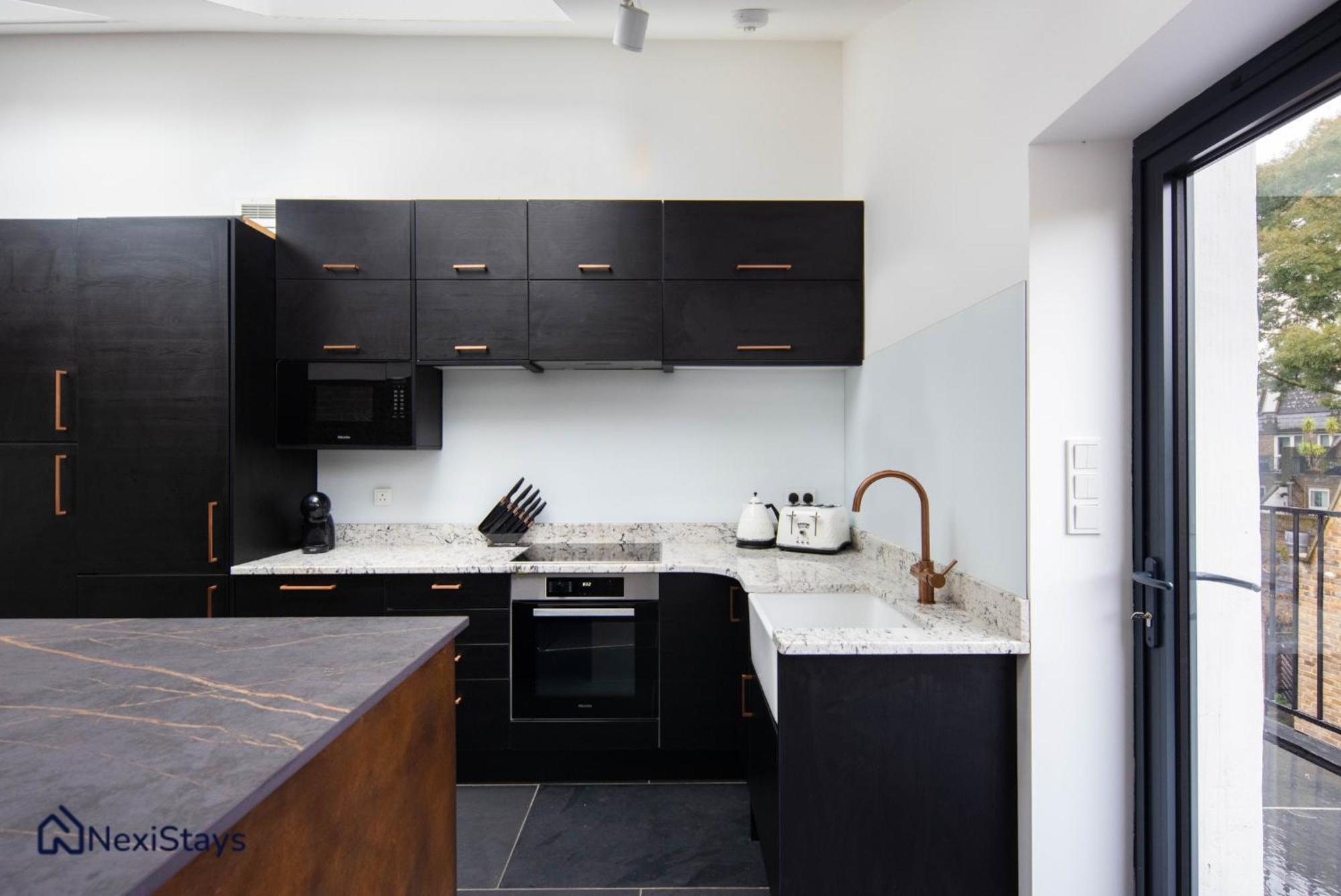 Apartamento 1 Min Walk To Euston Station, Modern Townhouse Londres Exterior foto
