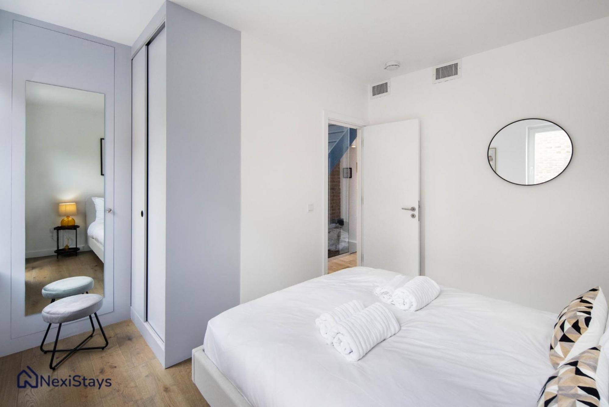 Apartamento 1 Min Walk To Euston Station, Modern Townhouse Londres Exterior foto